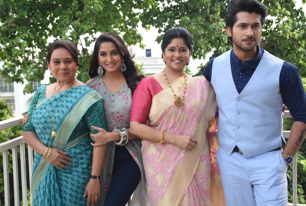 film actress neelu vaghela and aditi deshpande in lucknow