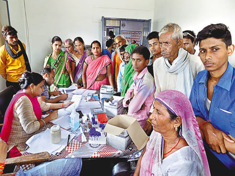 Lohia hospital does not have typhoid test kit for four days in farrukhabad