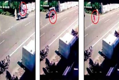 punjab police woman made to sit on top of jeep as punishment in amritsar