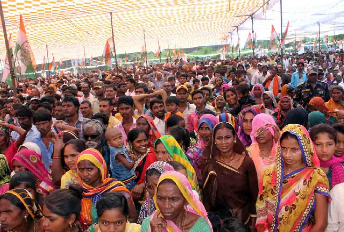 rahul ghadhi targets narendra modi and anil ambani