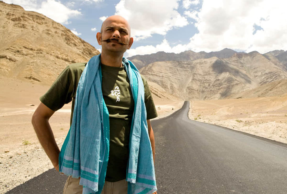 Ajay Devgn Replaced Akshay Kumar From Yash Raj Films Upcoming Film After Prithviraj