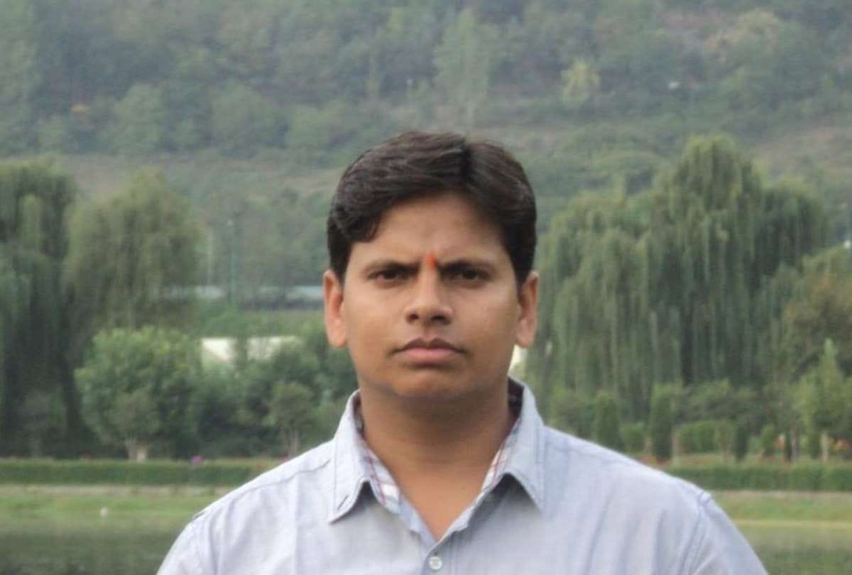 hamirpur sp ajay kumar singh attached with dgp office