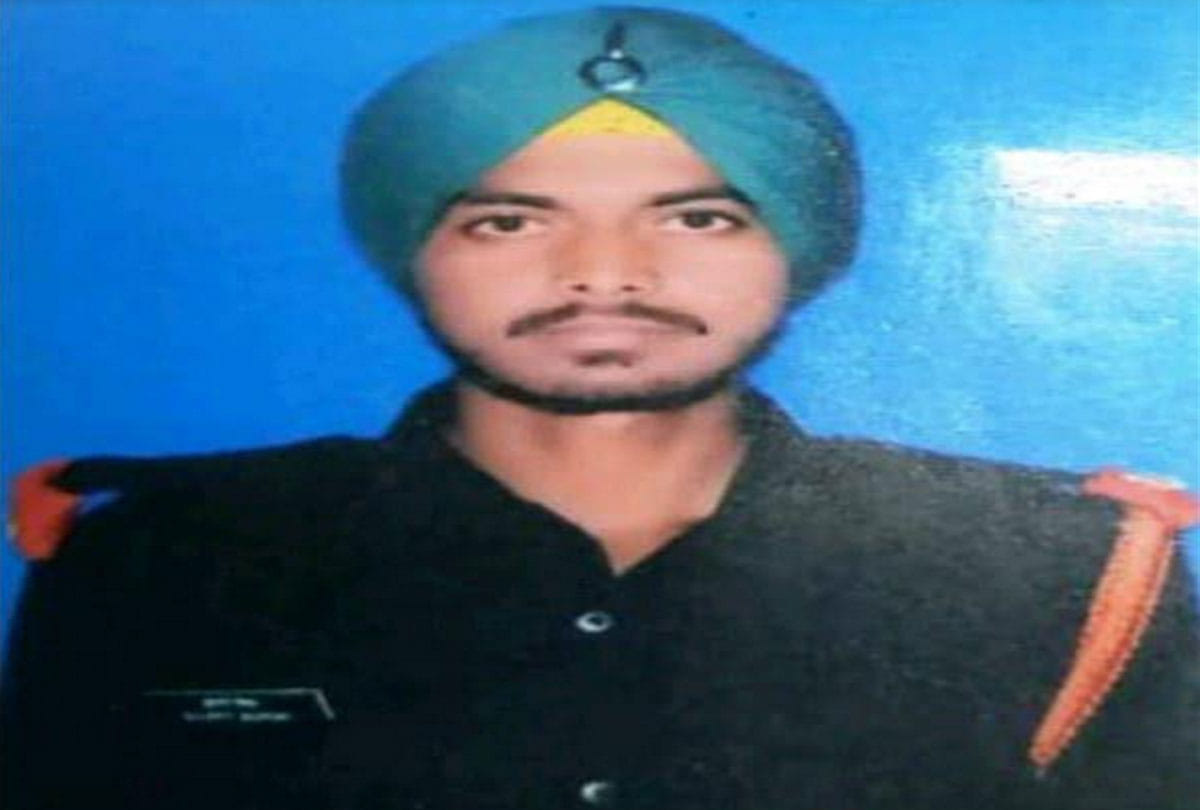 indian army pays tribute to soldier happy singh who got martyred in anantnag encounter jammu kashmir