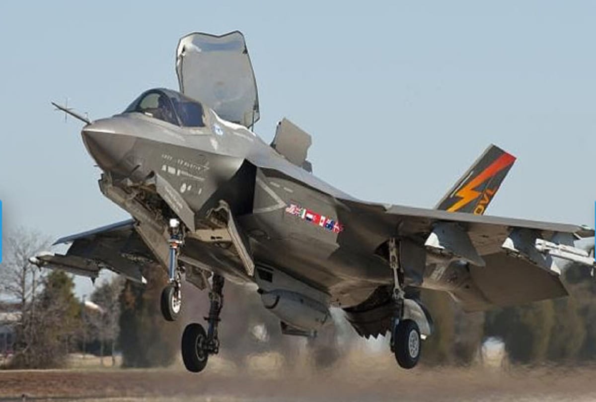 F-35 B plane crashes in South Carolina, pilot from the military plane crash safely ejected