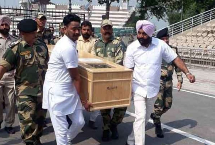pakistan returned dead body of amritsar's farmer