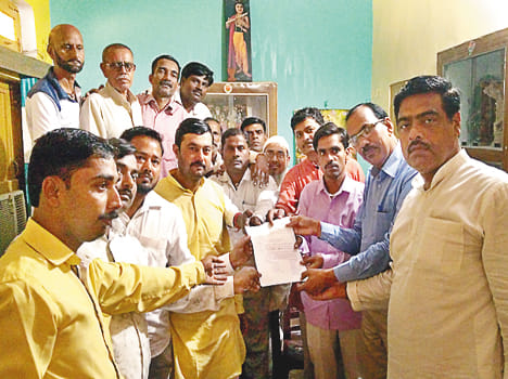 Members accused the Chairman of arbitrarily