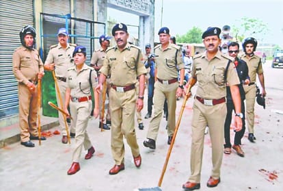 Two communities Girl and Boy Abscond police in village after public ruckus