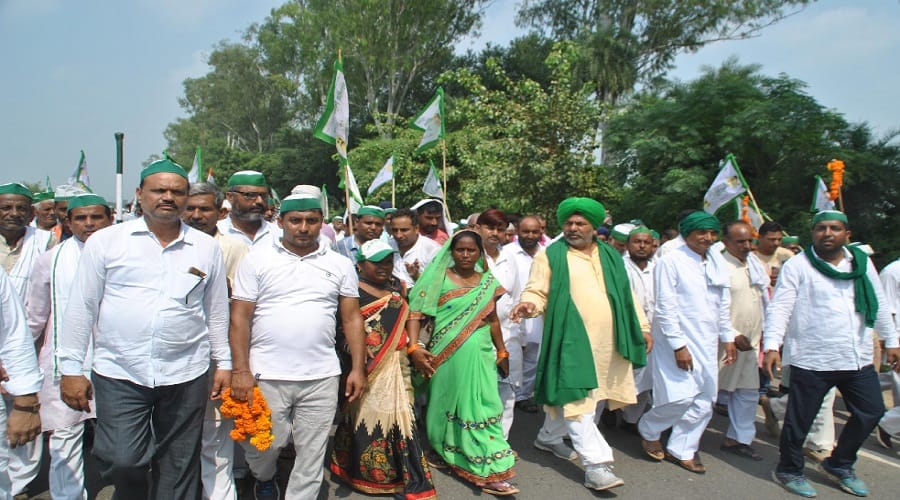 Kisan Kranti Yatra welcomed in Meerut and Naresh Tikat warned the central government