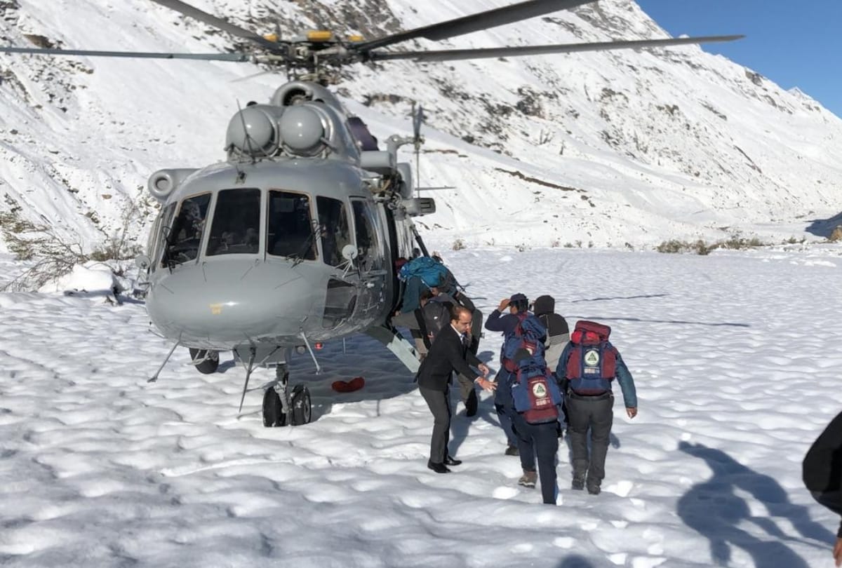 indian air force rescue operation in kullu lahaul spiti himachal pradesh