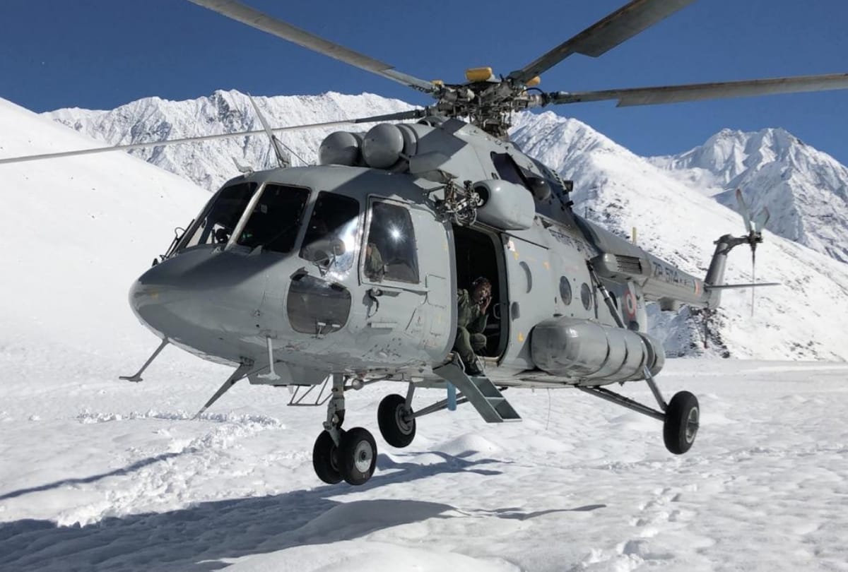 indian air force rescue operation in kullu lahaul spiti himachal pradesh
