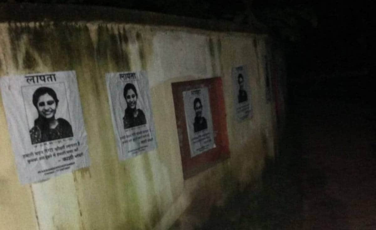 Shrman joshi searching his missing sister in streets of varanasi