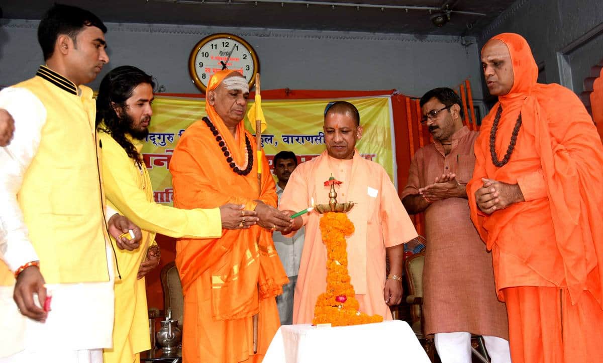 Jangamwadi math of kashi is example of gurukul tradition