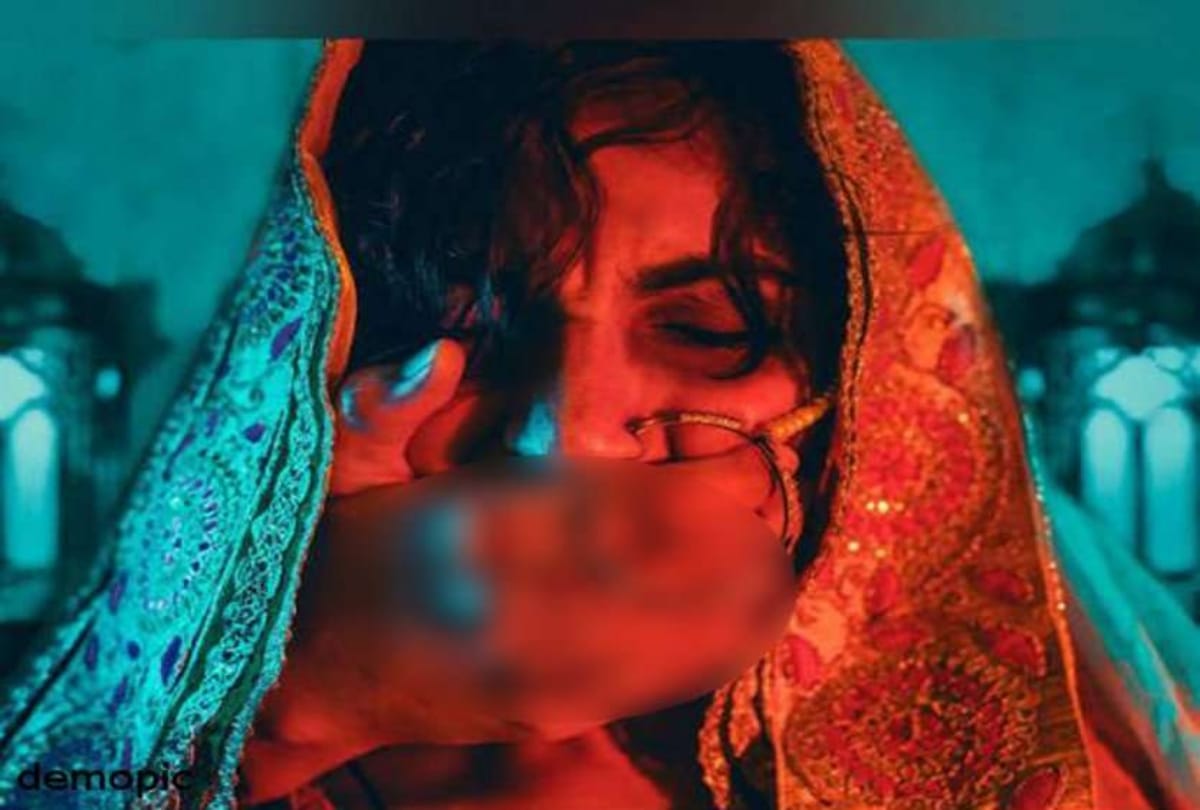 man wants to be illicit relationship with his frientds wife in pune