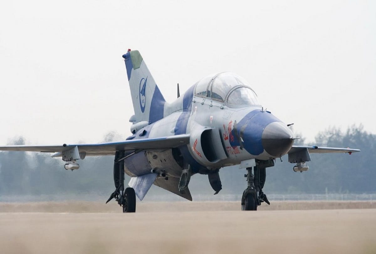 China prepares its new fighter aircraft during the Rafale dispute in India