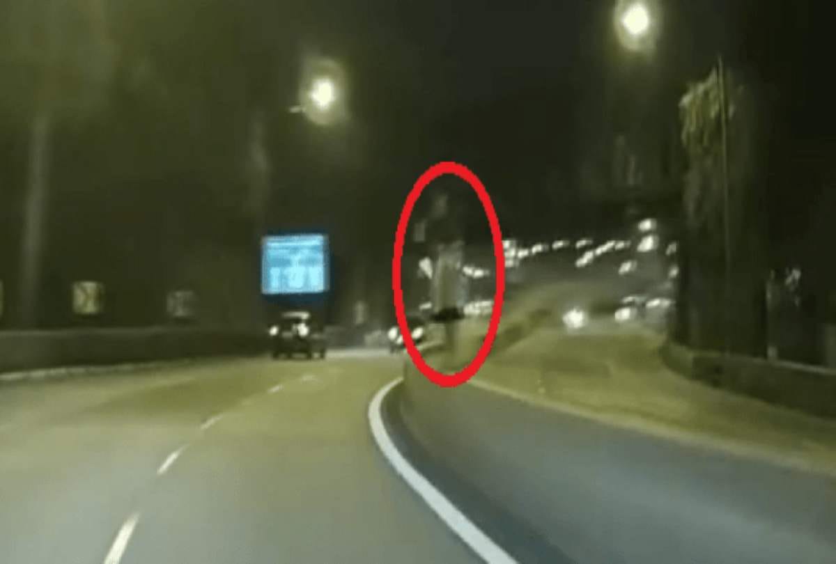 Watch ghostly figure captured in car daschcam in singapore