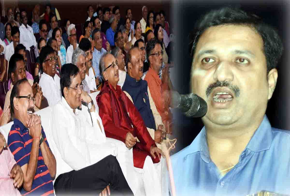 famous kavi in kanpur kavi sammelan