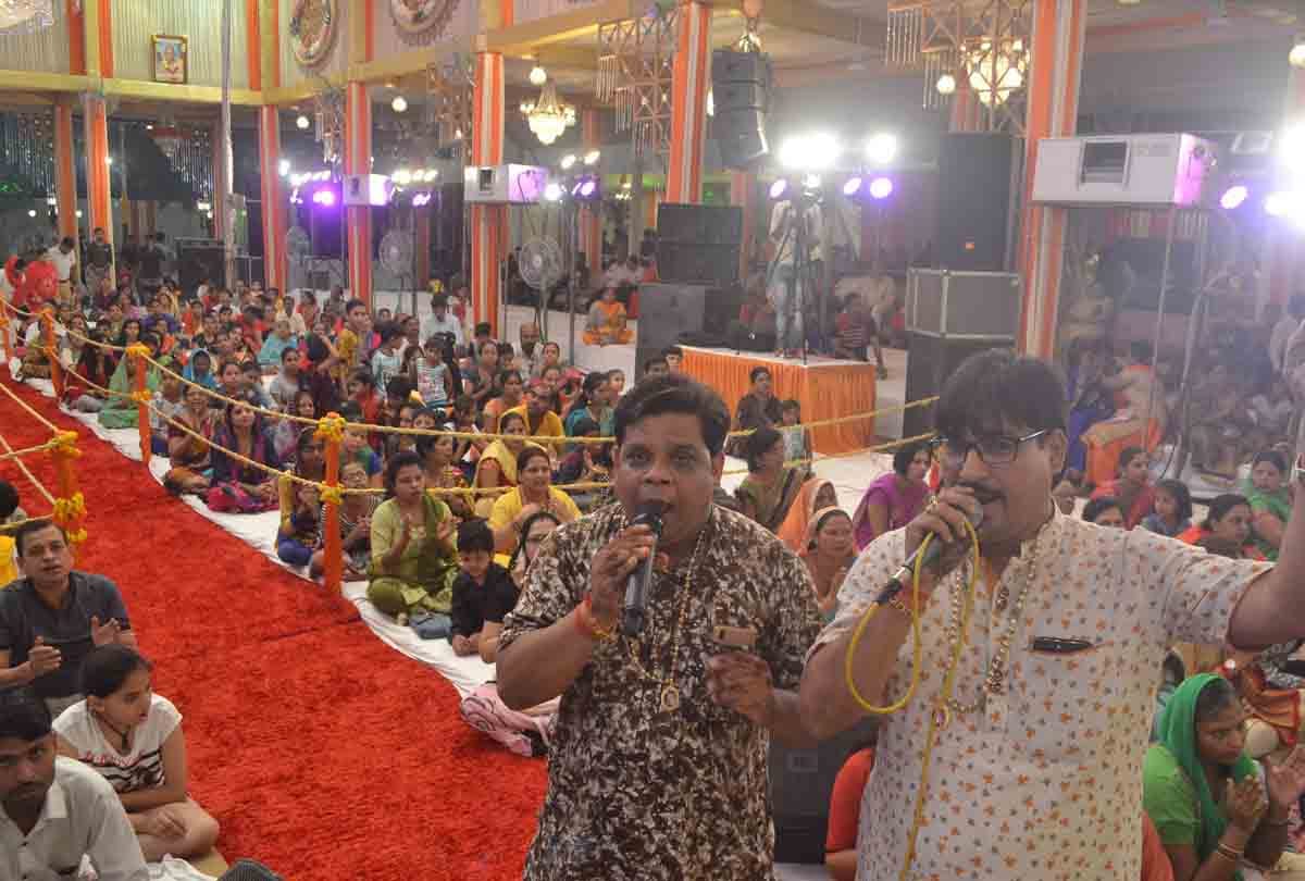Mandakini Didi said Tell children ram katha