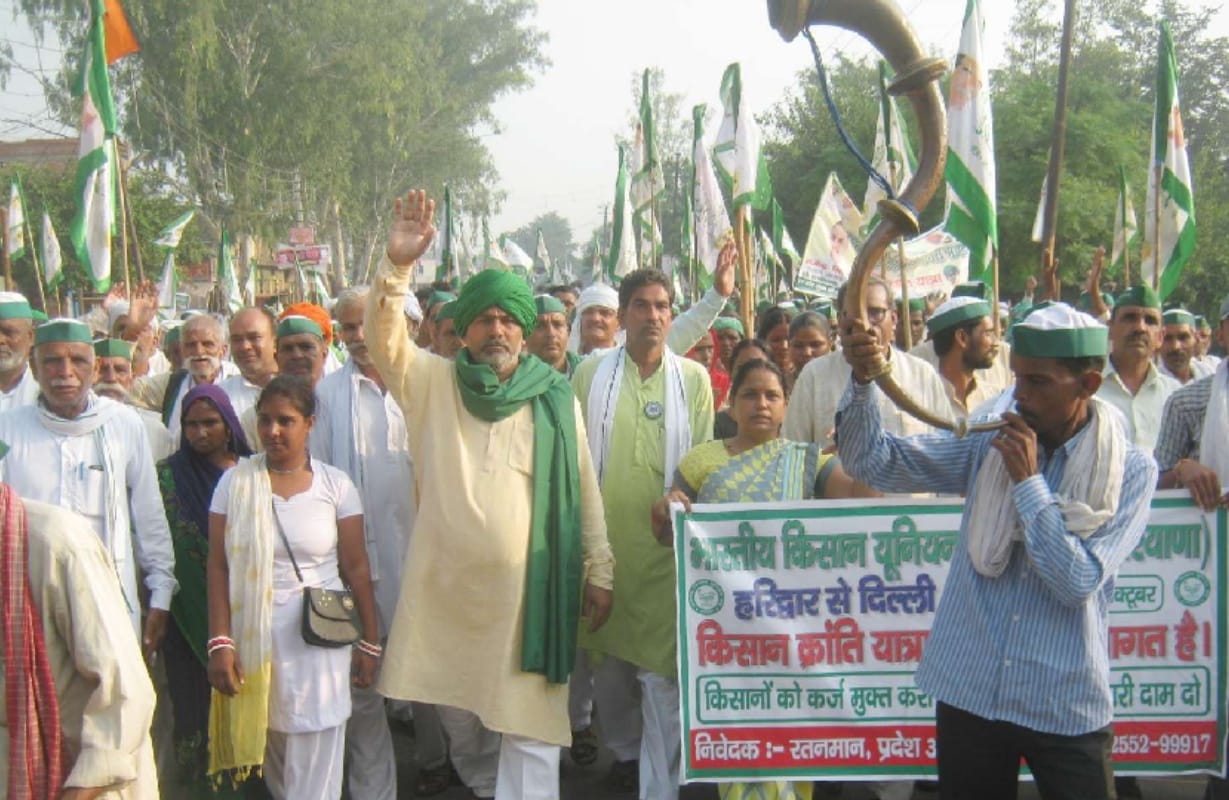 Bhakiyu Kisan Yata: farmers are moving ahead for their rights with hukka and turban