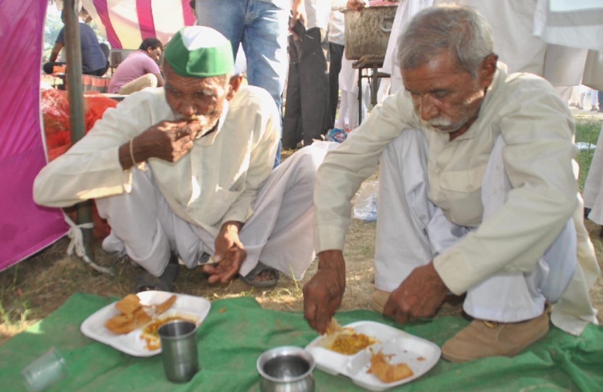Bhakiyu Kisan Yata: farmers are moving ahead for their rights with hukka and turban