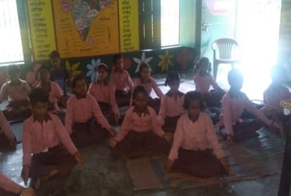 more than five lakh students increased in up government schools