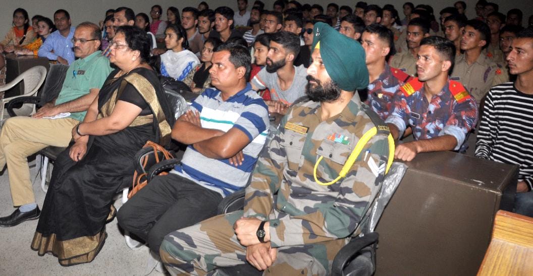 सर्जिकल दिवस देशभक्ति के रंग में रंगा सिरमौर