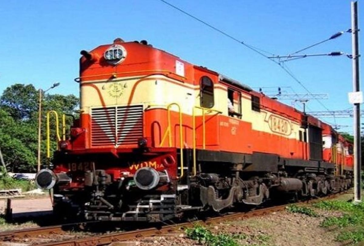 suvidha and special trains will run for dussehra and diwali