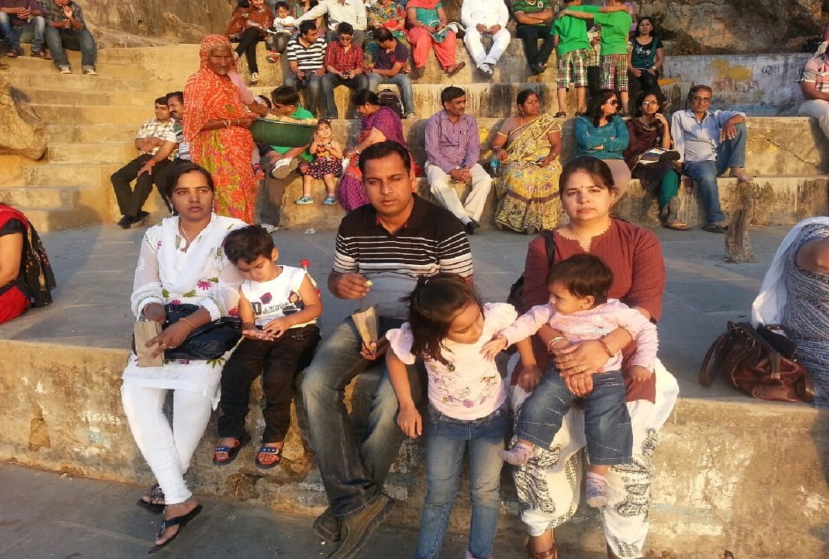 interesting facts about vivek tiwari personal life and his family
