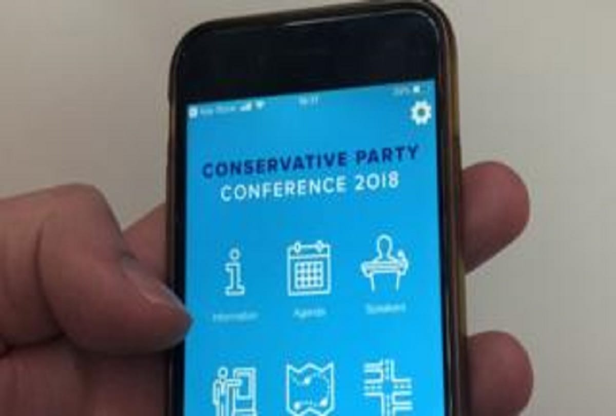contacts Number of ministers leaked to the app mistake in the UK