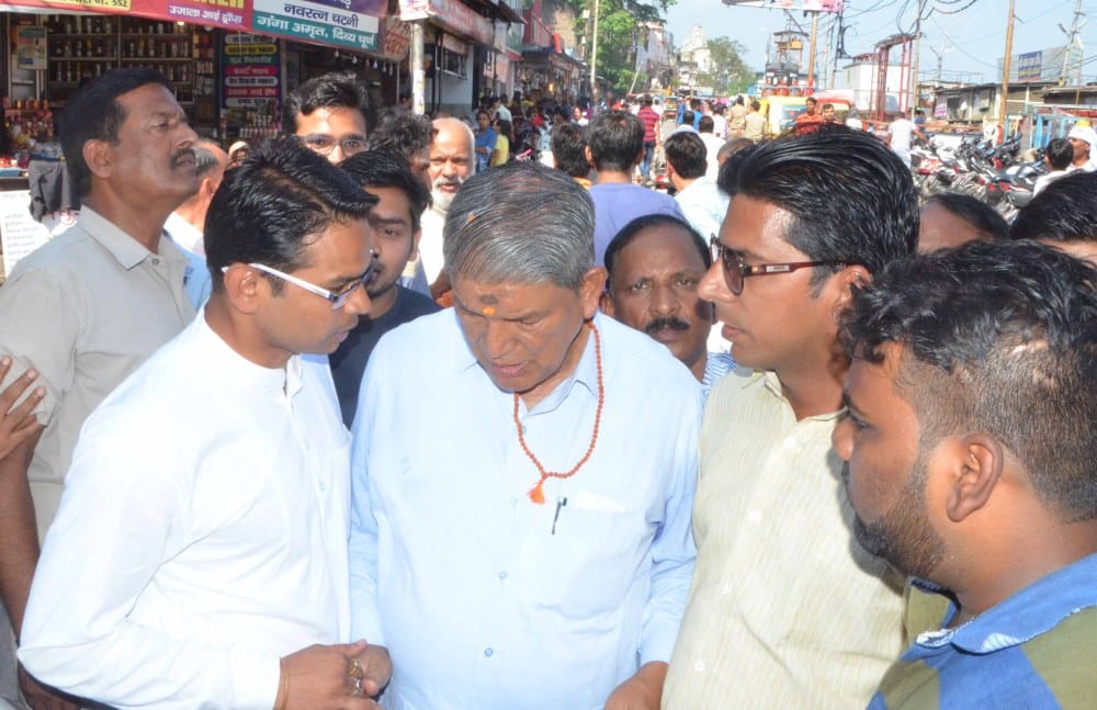 harish rawat said government want to kill swami sanand