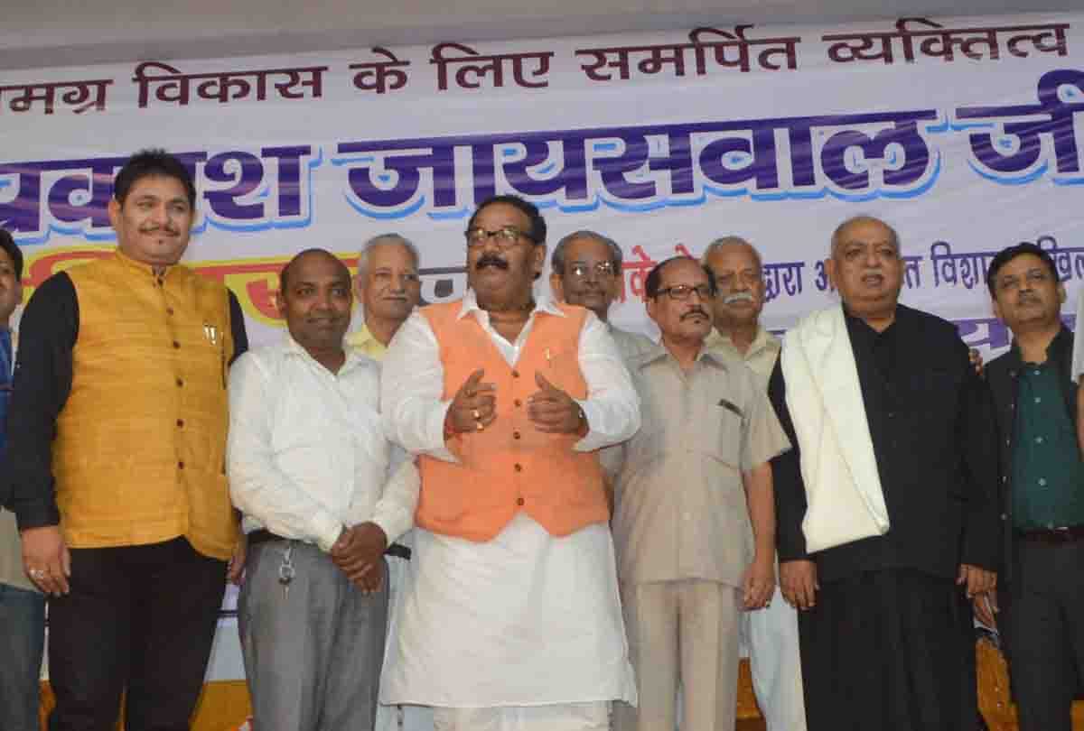kavi sammelan in kanpur