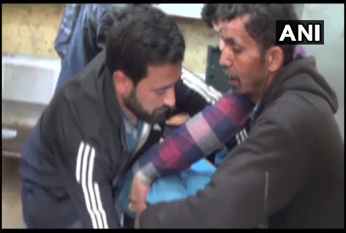 Militants attacked on police station in Shopian of South Kashmir