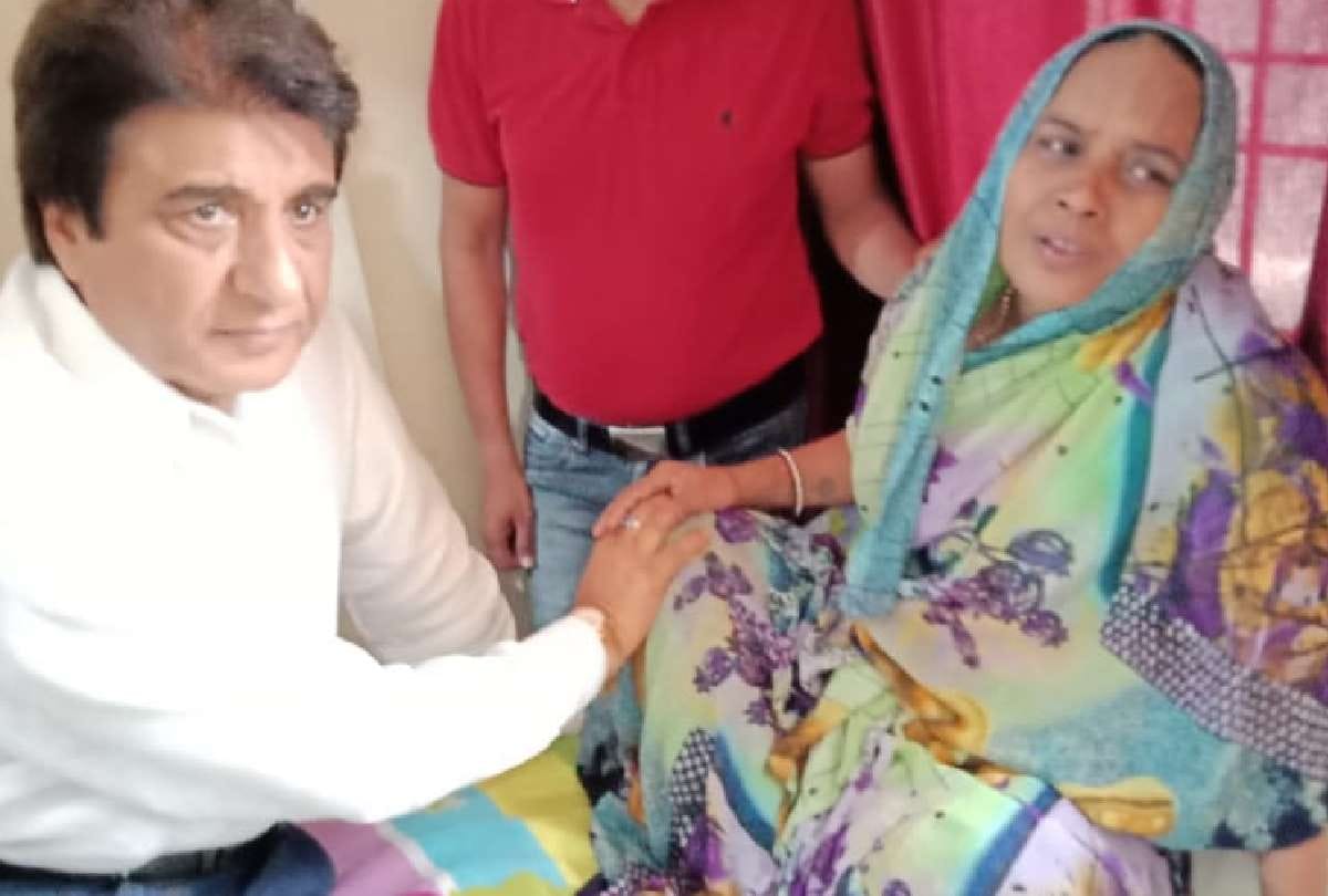 raj babbar meets the family of vivek tiwari