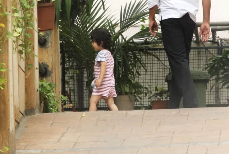 taimur ali khan say hi to media at his sister inaya naumi birthday party
