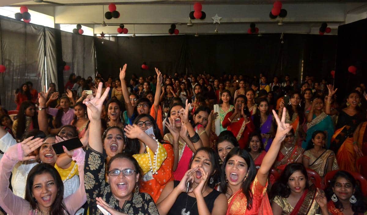 College girl student enjoy fresher party see photos