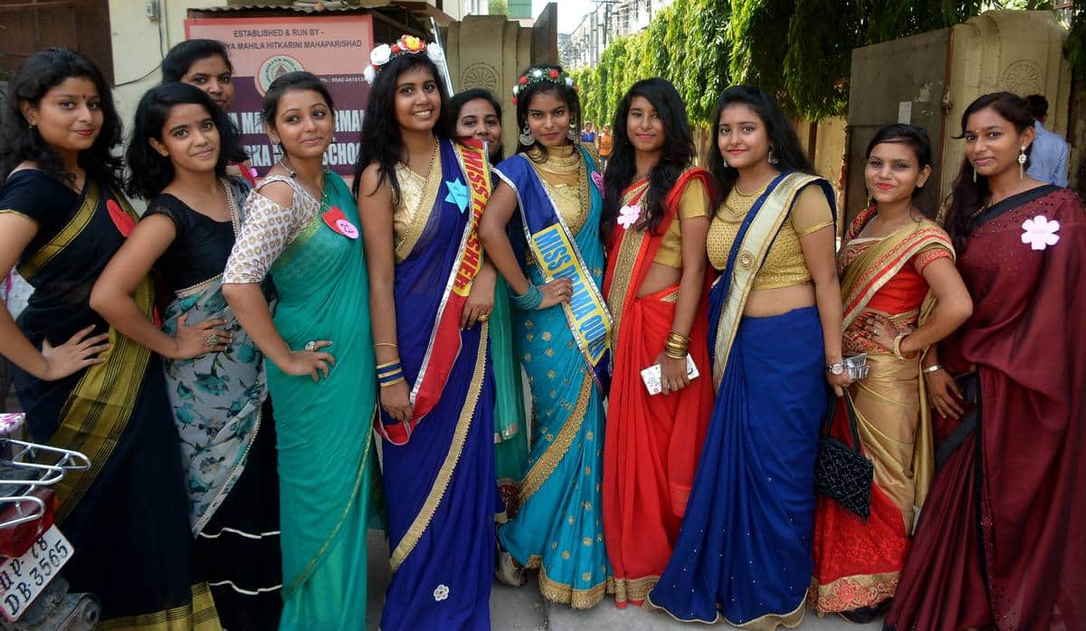 College girl student enjoy fresher party see photos