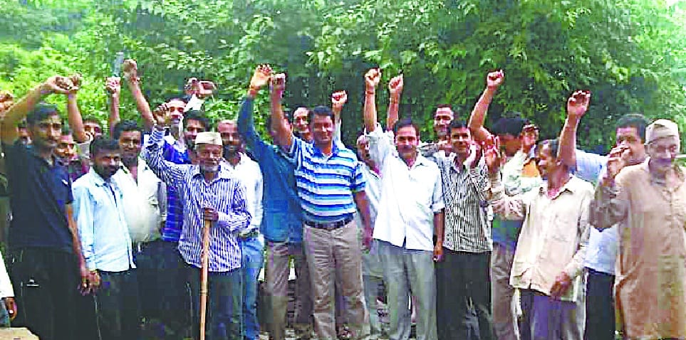 nadera villagers agitated for mobile towers