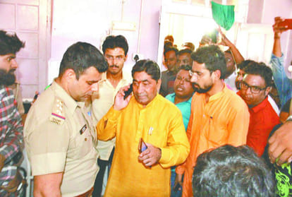 BJP Mayor absurd responded when man sought help for his wife treatment