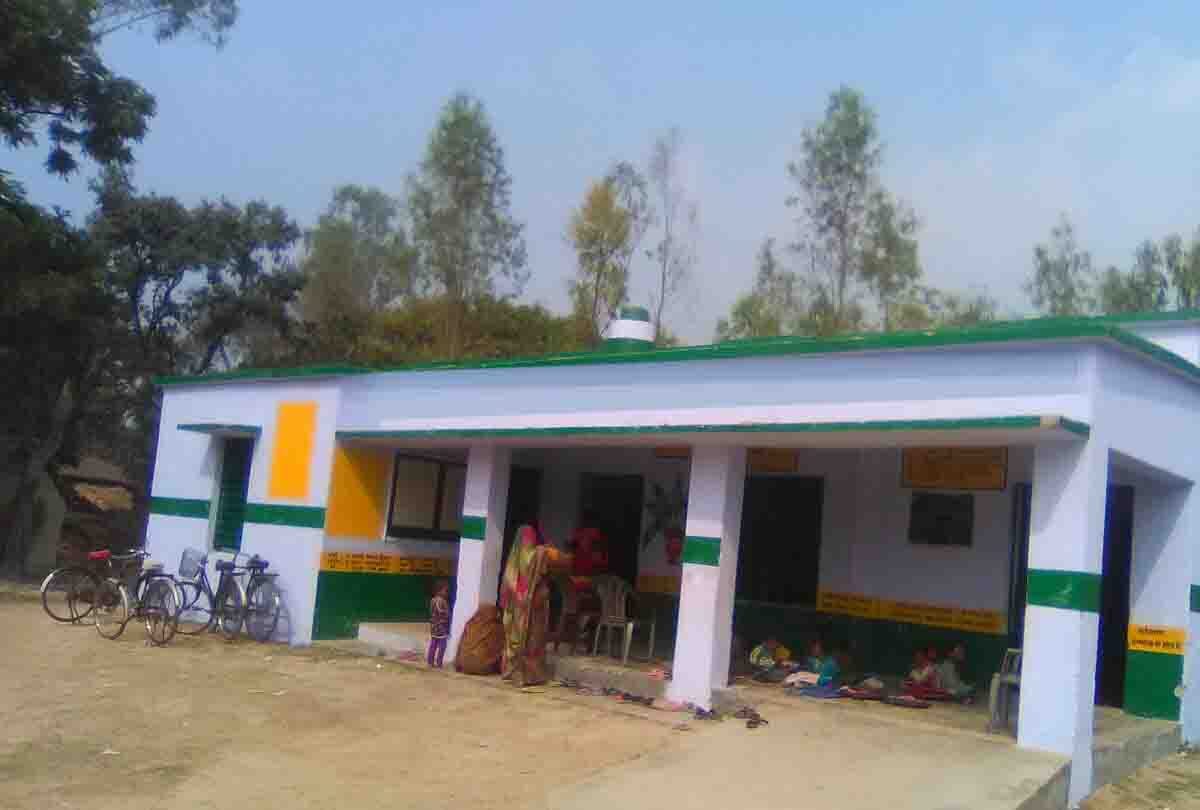 students said teacher forced to say salam