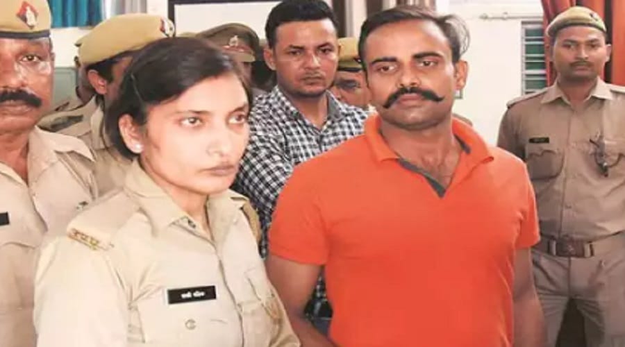Vivek murder case letest update five lakhs deposited in account of the sacked soldier's wife