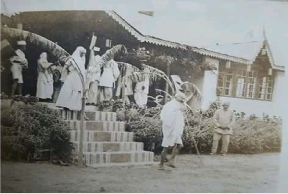 Haridwar Maha Kumbh Mela 2021 News:  1915 Kumbh Mela History when Mahatma Gandhi doing Ganga Snan