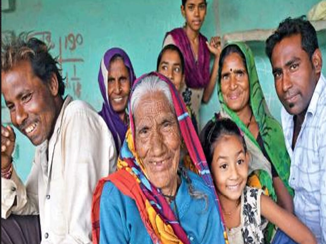 Doodh roti and laughter is a reason to longlive of centenarians in Madhya Pradesh  village
