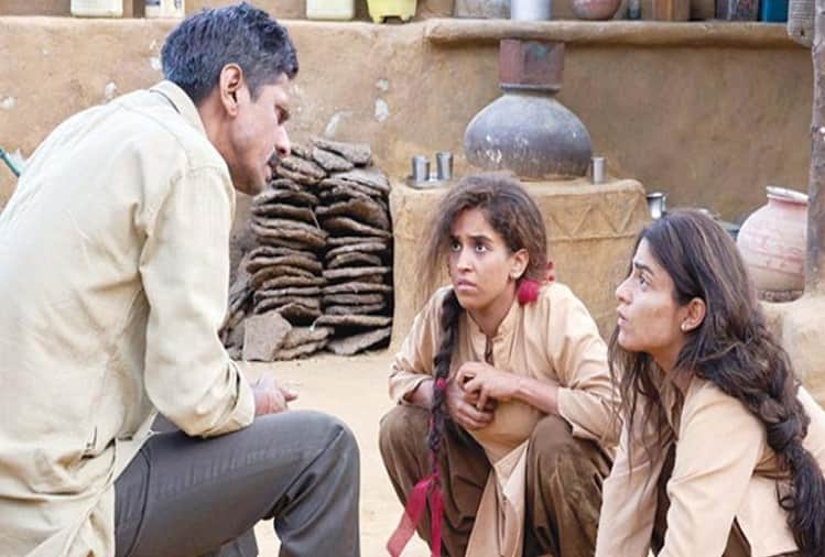 Anushka Shrama Varun Dhawan Sui Dhaaga Sanya Malhotra Pataakha film box office collection day 3