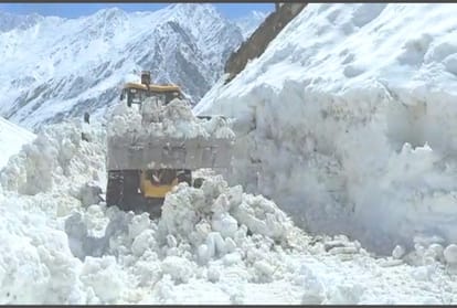 twenty six more people rescued from chatru lahaul spiti himachal