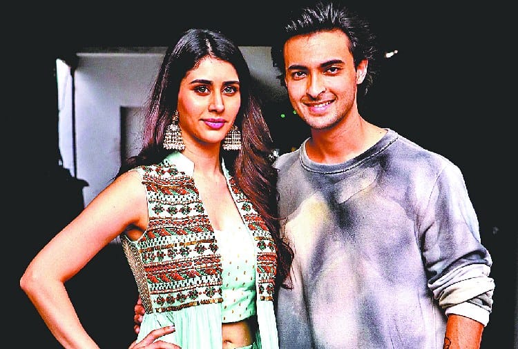 Loveyatri Hero Aayush Sharma Statement on Bollywood Actor Salman Khan