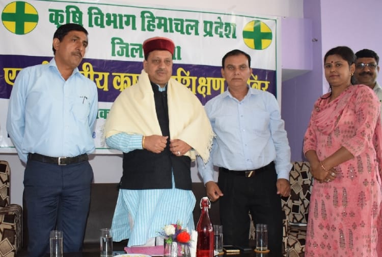 जैविक खेती पर व्यय होंगे 25 करोड़ : वीरेंद्र कंवर