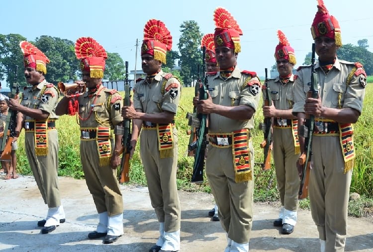 BSF jawan Jagpreet's funeral with state honor in batala