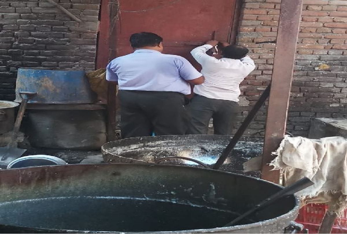 Petha units sealed in agra