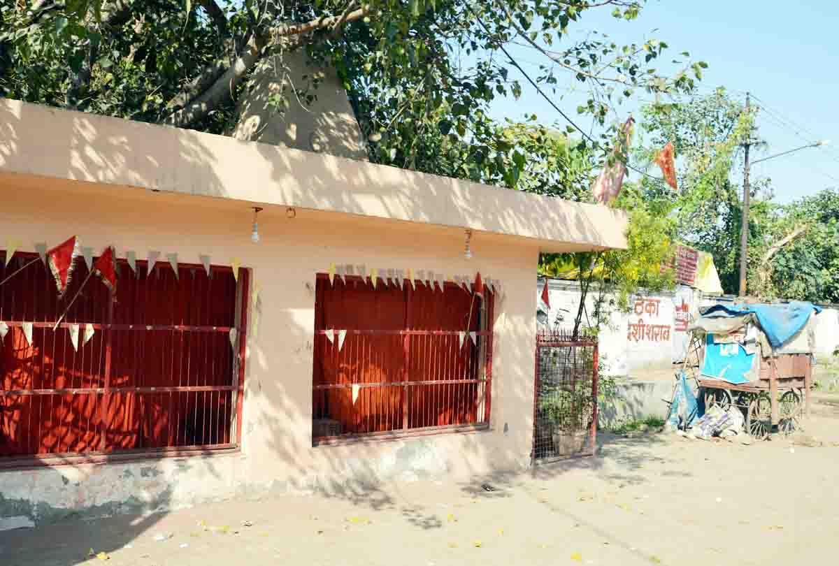 liquor shop is open on at Gandhi Jayanti