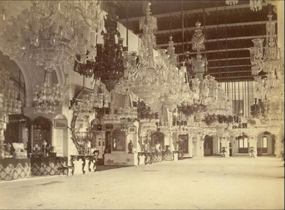 Only Naked people can entre in maharaja bhupinder singh palace