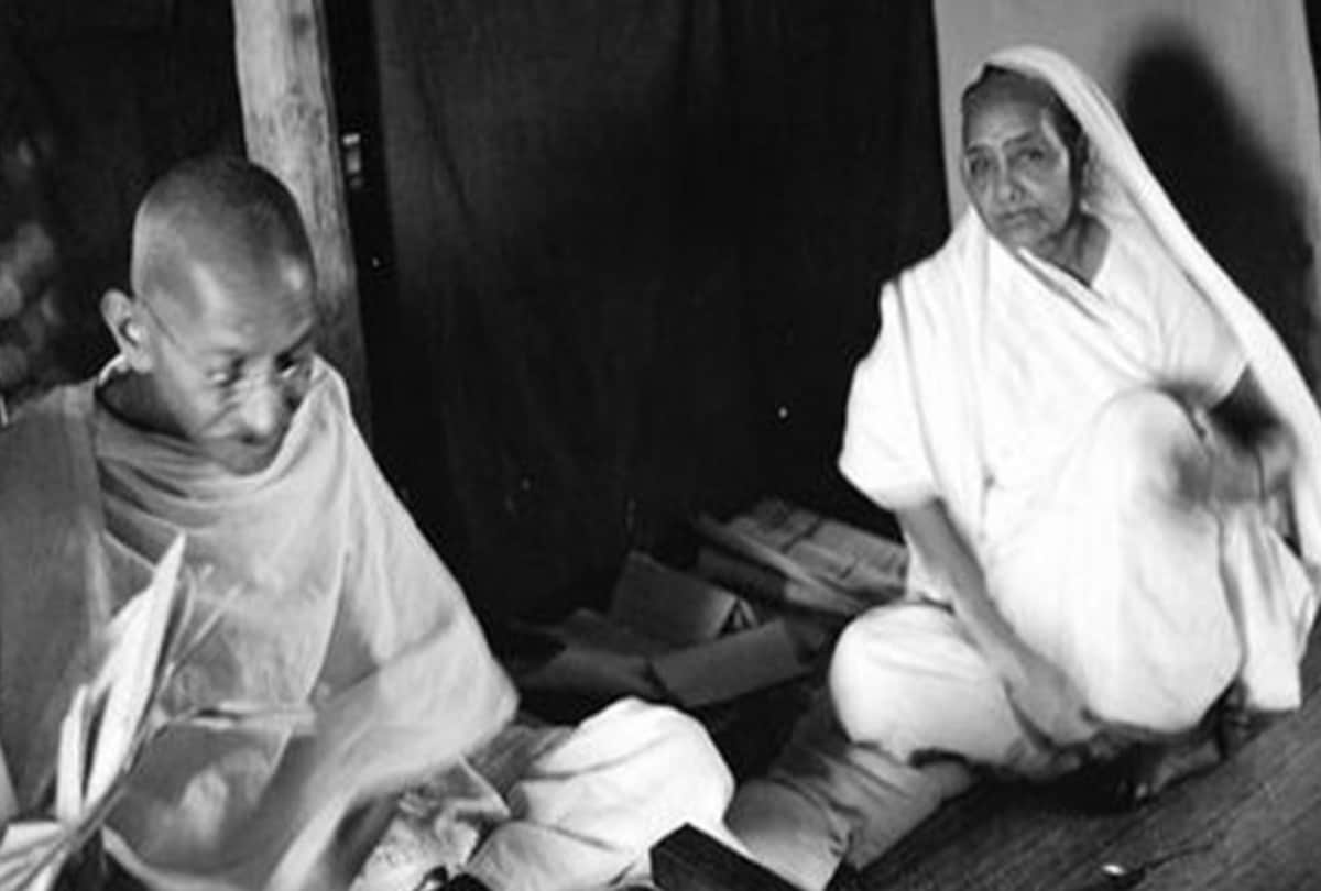 Kasturba Gandhi Death Anniversary 2022 Mahatma Gandhi Wife Kasturba Interesting Fact